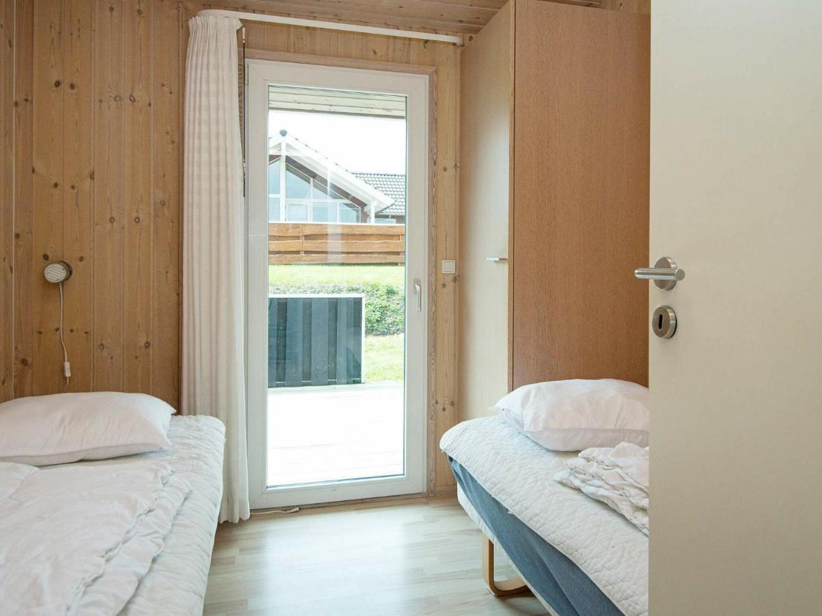 6 Person Holiday Home In Sj Lund Sjolund Экстерьер фото