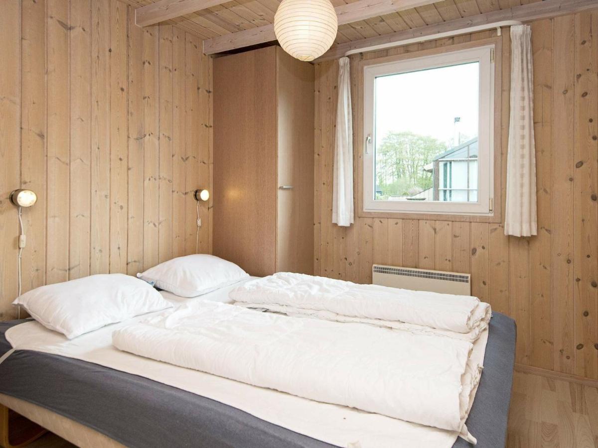 6 Person Holiday Home In Sj Lund Sjolund Экстерьер фото